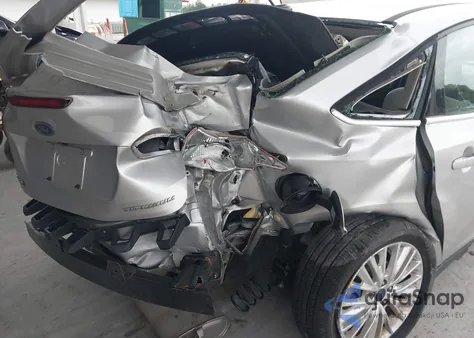 2017 Ford Focus Titanium z USA, uszkodzony, nr VIN 1FADP3J23HL291611